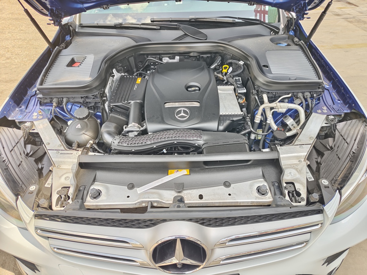 2019年10月奔馳 奔馳GLC  2019款 GLC 260 4MATIC 動感型