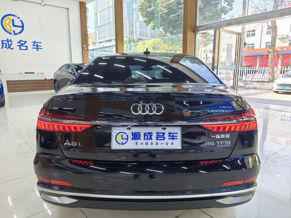 奧迪 奧迪A6L  2024款 45 TFSI quattro 臻選動(dòng)感型圖片