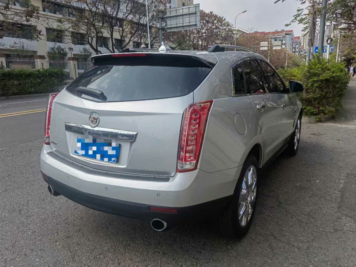 2011年3月凱迪拉克 SRX  2011款 3.0L 旗艦型