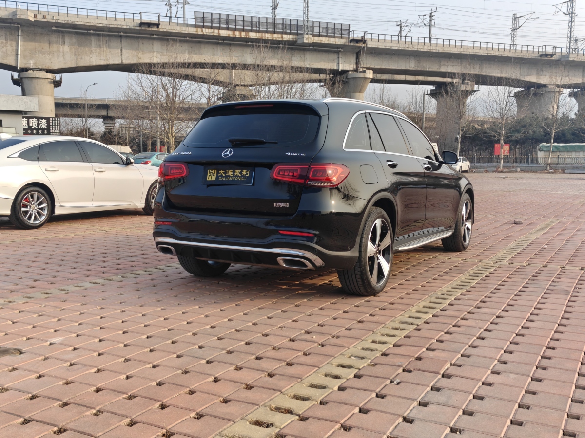 奔馳 奔馳GLC  2018款 改款 GLC 300 4MATIC 豪華型圖片