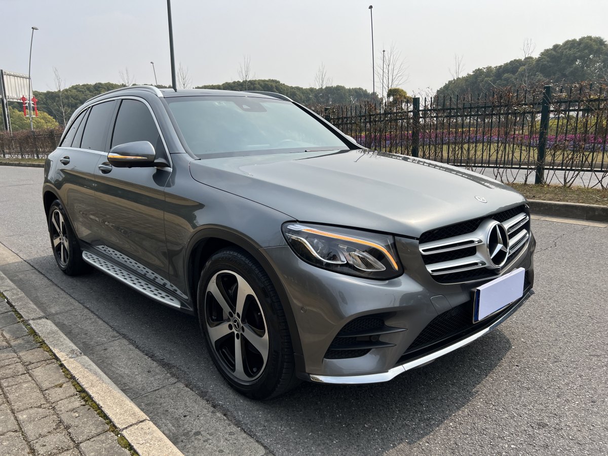 奔馳 奔馳GLC  2018款 改款 GLC 260 4MATIC 豪華型圖片