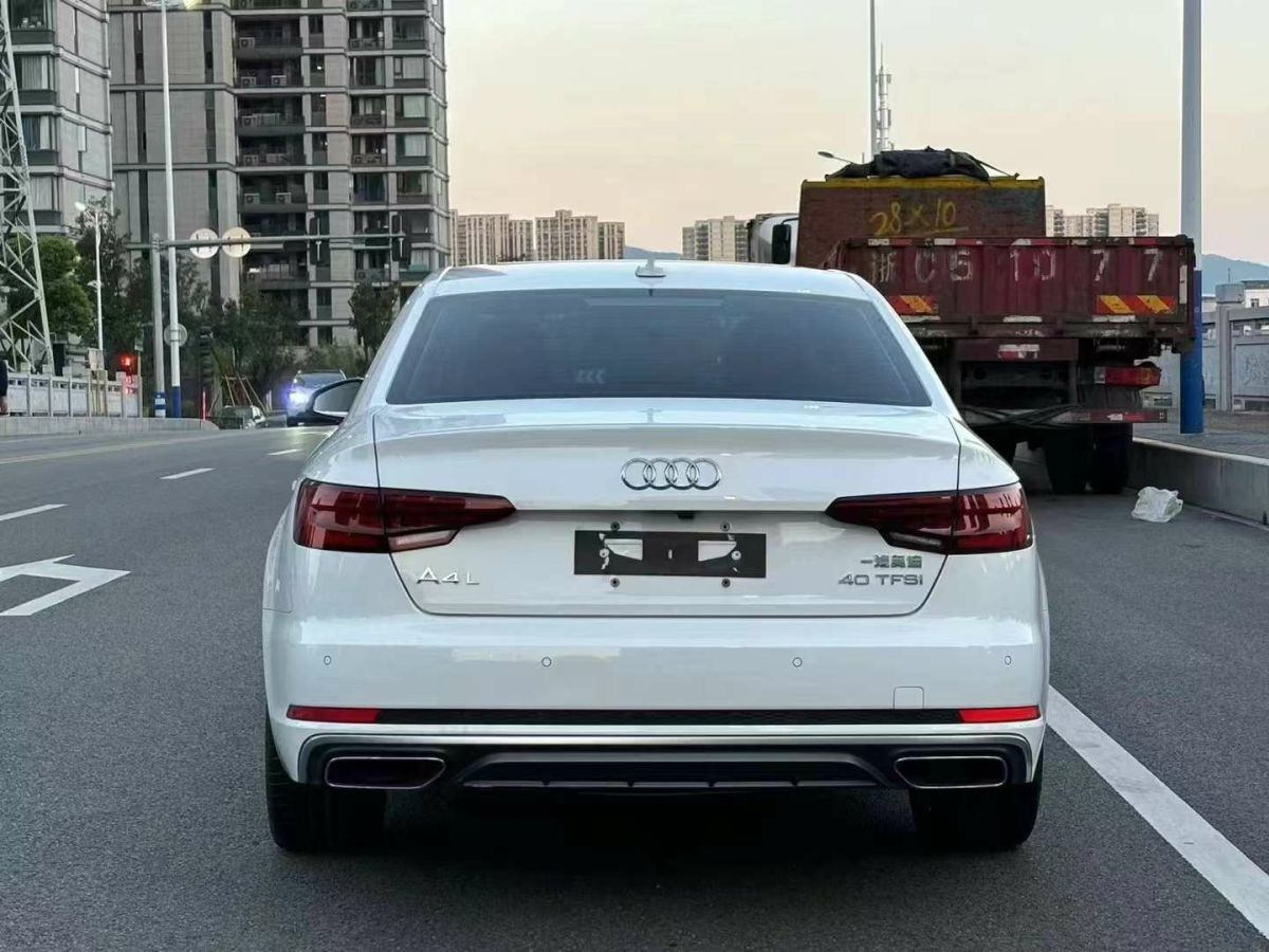 奧迪 奧迪A4L  2020款 35 TFSI 時尚動感型圖片