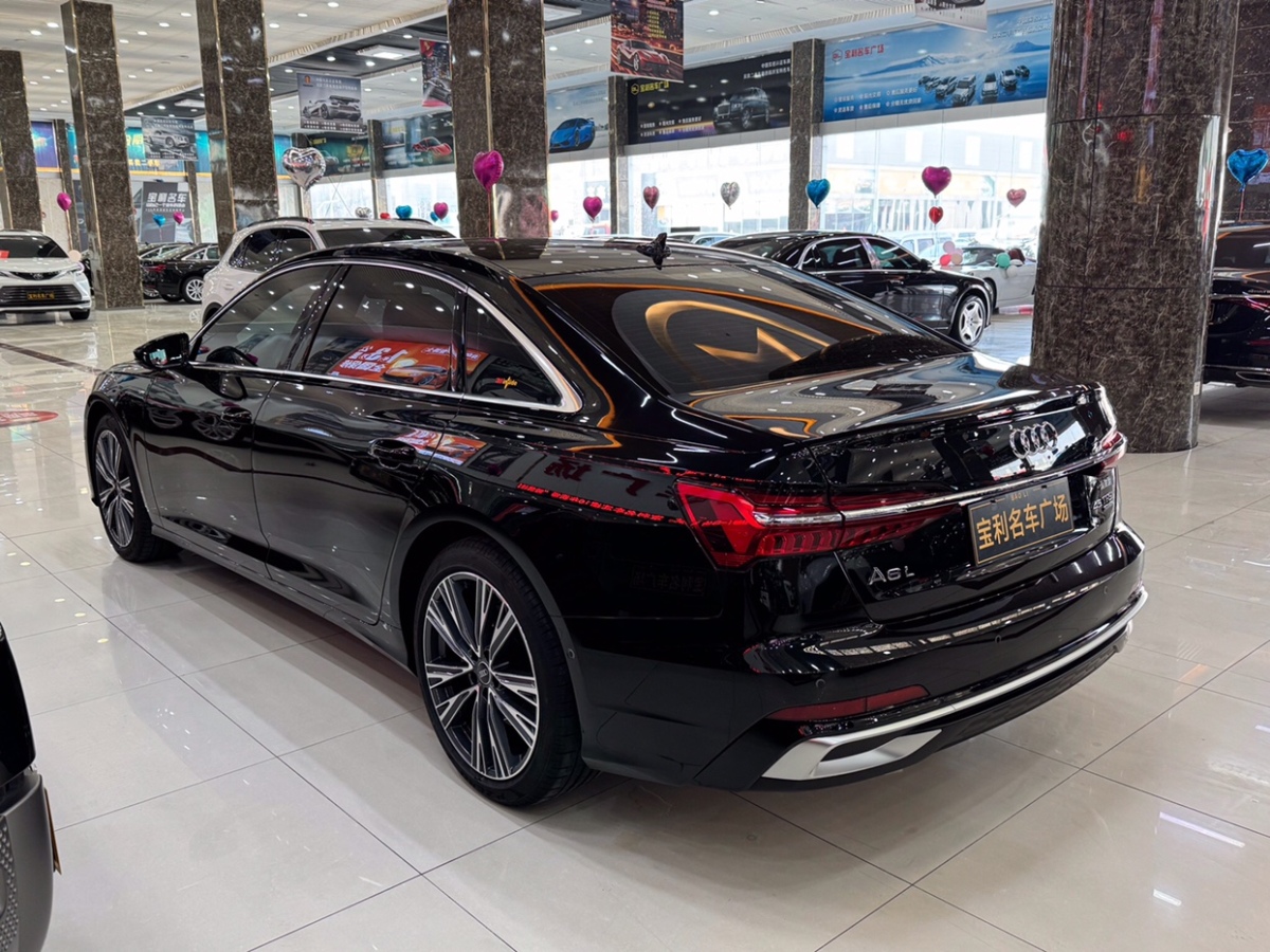 奧迪 奧迪A6L  2024款 45 TFSI 臻選動感型圖片