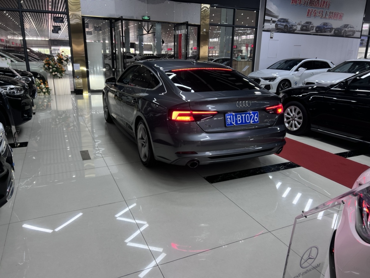 奥迪 奥迪A5  2019款 Sportback 40 TFSI 时尚型图片