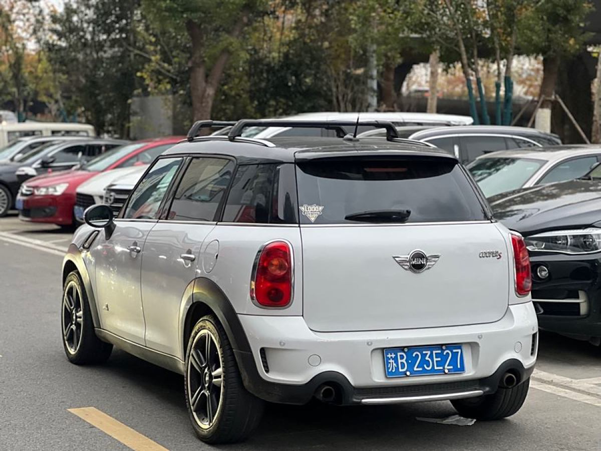 MINI COUNTRYMAN  2013款 1.6T COOPER S ALL4 滑雪版圖片