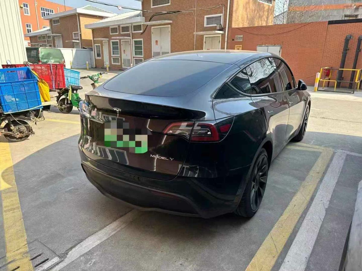 特斯拉 Model S  2023款 三電機全輪驅(qū)動 Plaid版圖片