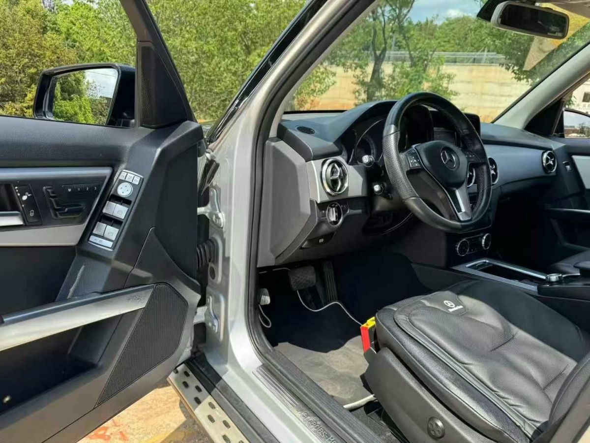 奔馳 奔馳GLK級  2013款 GLK 300 4MATIC 動感型圖片