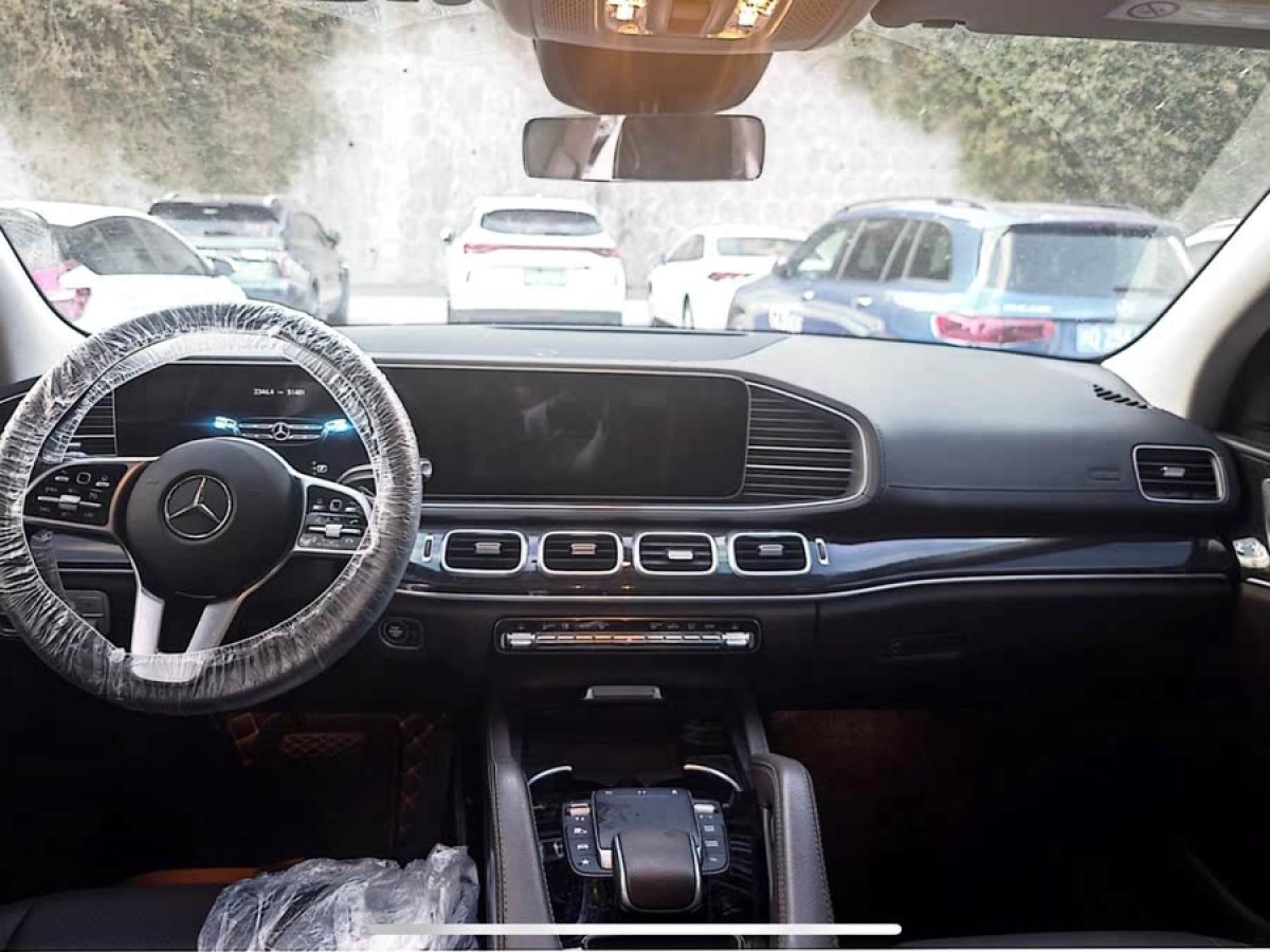 奔馳 奔馳GLE  2024款 改款 GLE 350 4MATIC 時尚型圖片