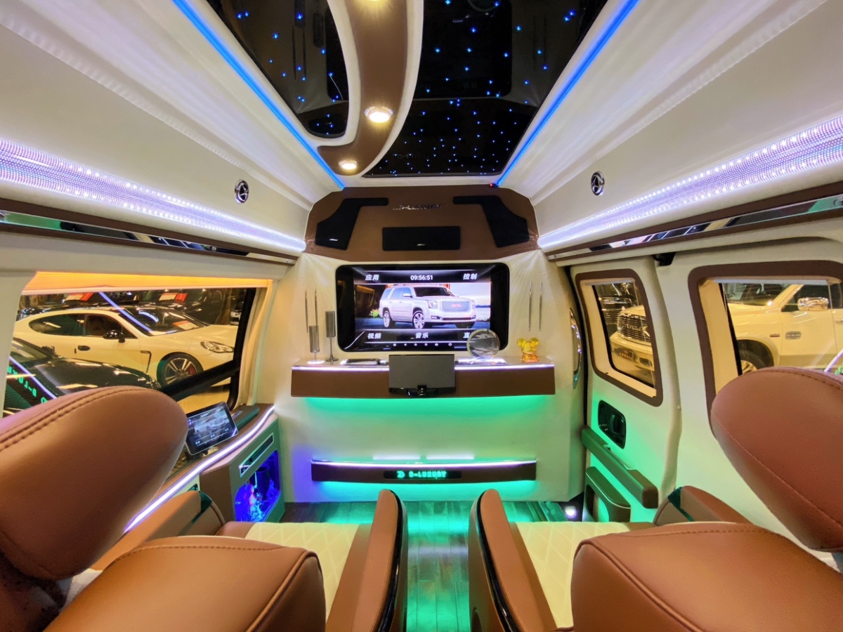 GMC SAVANA  2015款 5.3L G660S 四驅(qū)雅尊版圖片