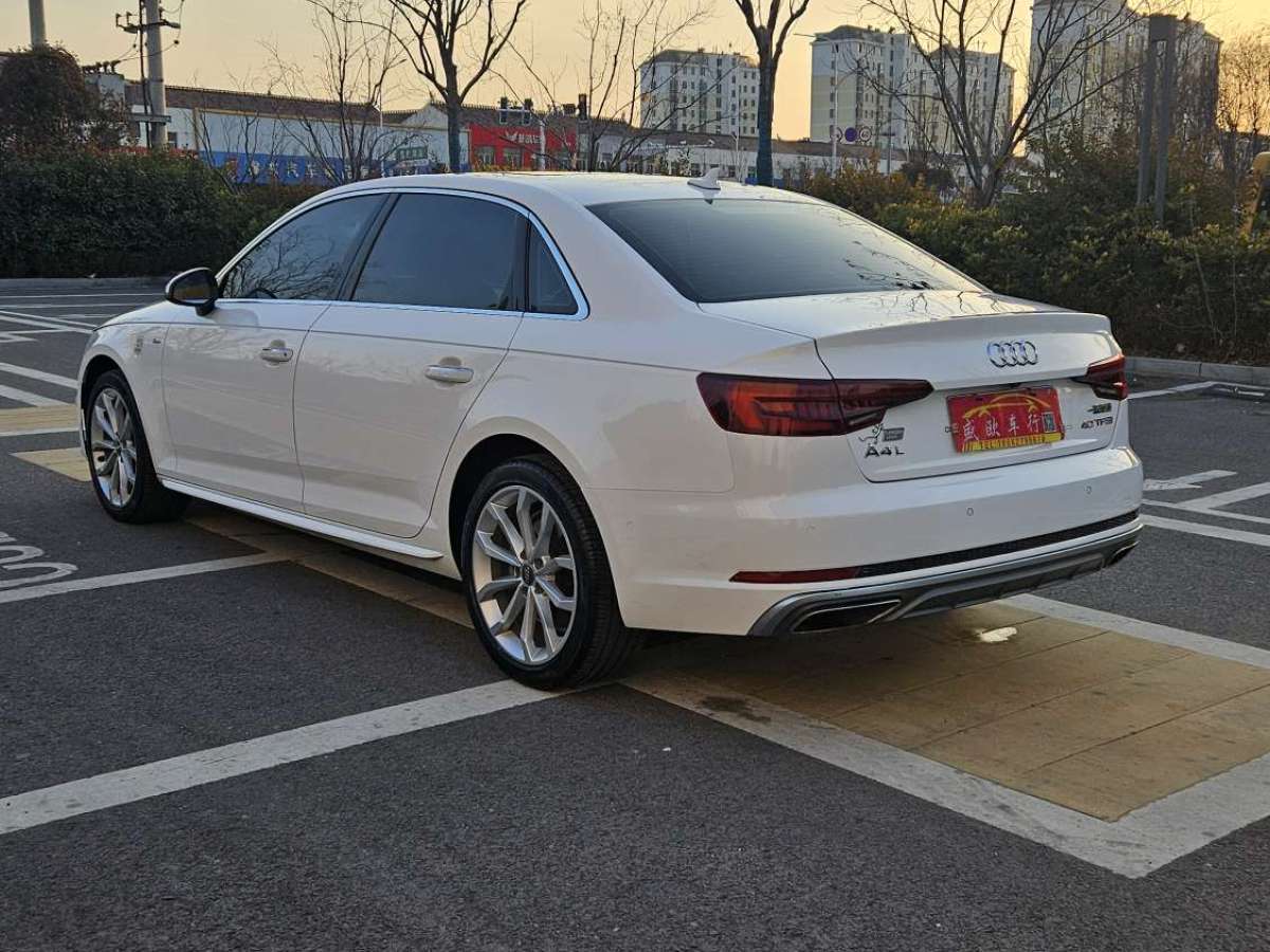 奧迪 奧迪A4L  2019款 40 TFSI 運(yùn)動型 國VI圖片