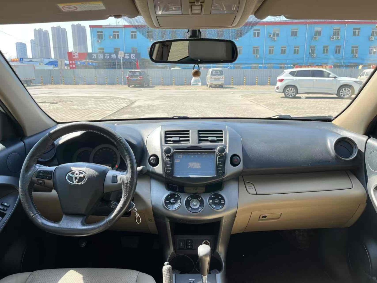 豐田 RAV4  2011款 2.0L 豪華版圖片