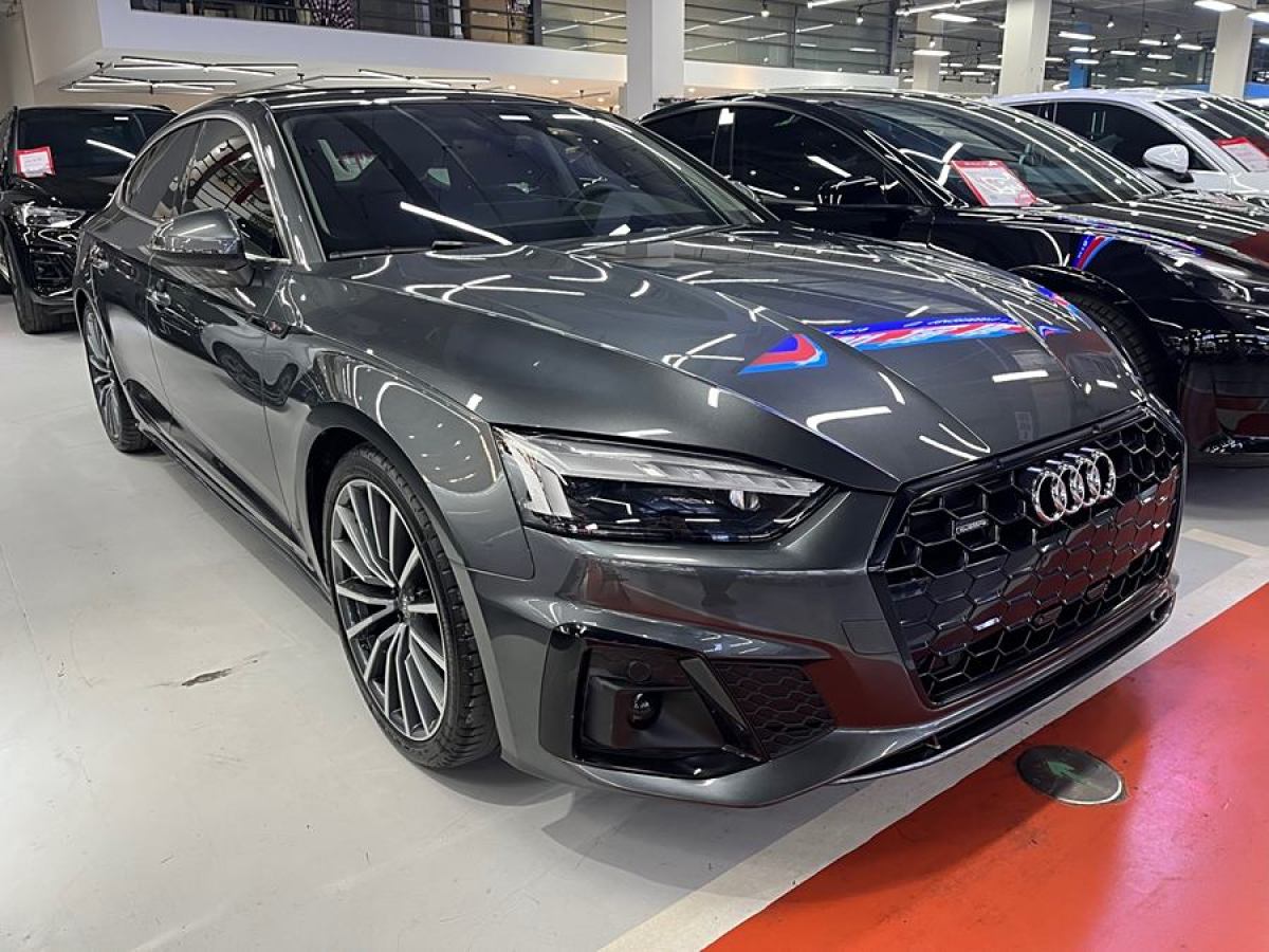 奧迪 奧迪A5  2024款 Sportback 40 TFSI quattro 豪華動(dòng)感型圖片