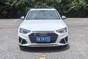 奥迪A4L 奥迪 40 TFSI quattro 豪华动感型