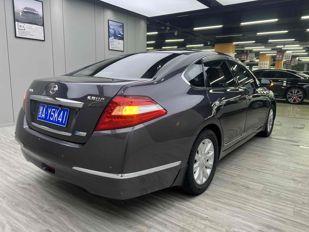 日產(chǎn) 天籟  2011款 2.5L XL領(lǐng)先版圖片