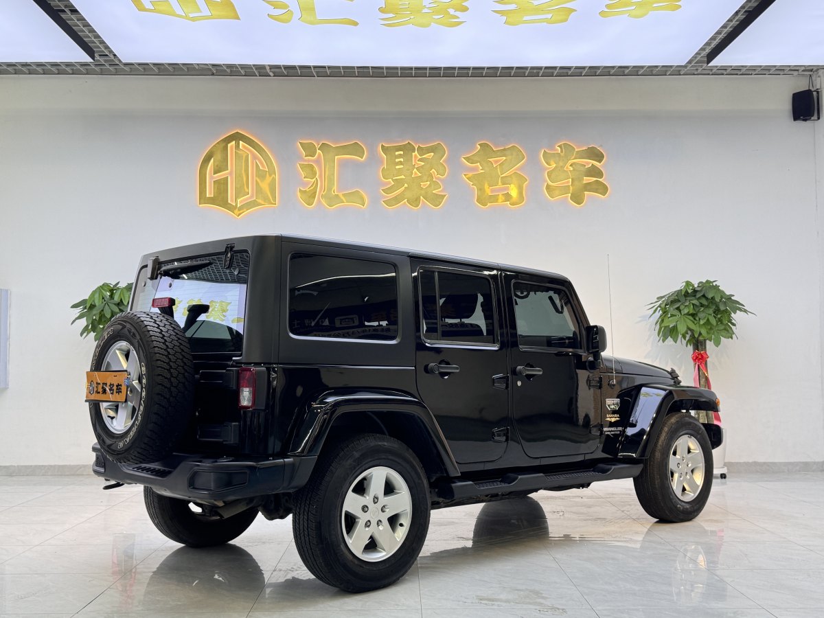 Jeep 牧馬人  2012款 3.6L Sahara 四門版圖片