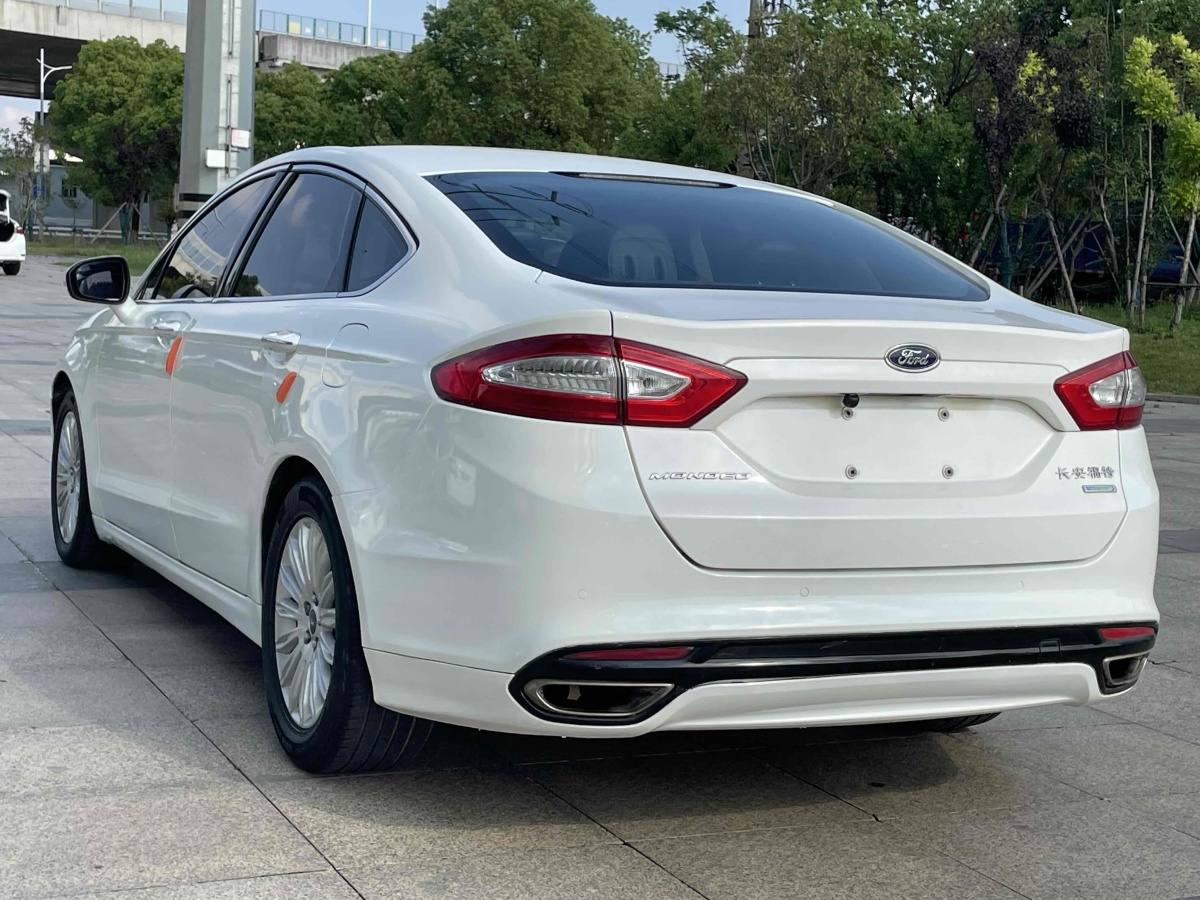 2016年6月福特 蒙迪歐  2013款 2.0L GTDi200時尚型