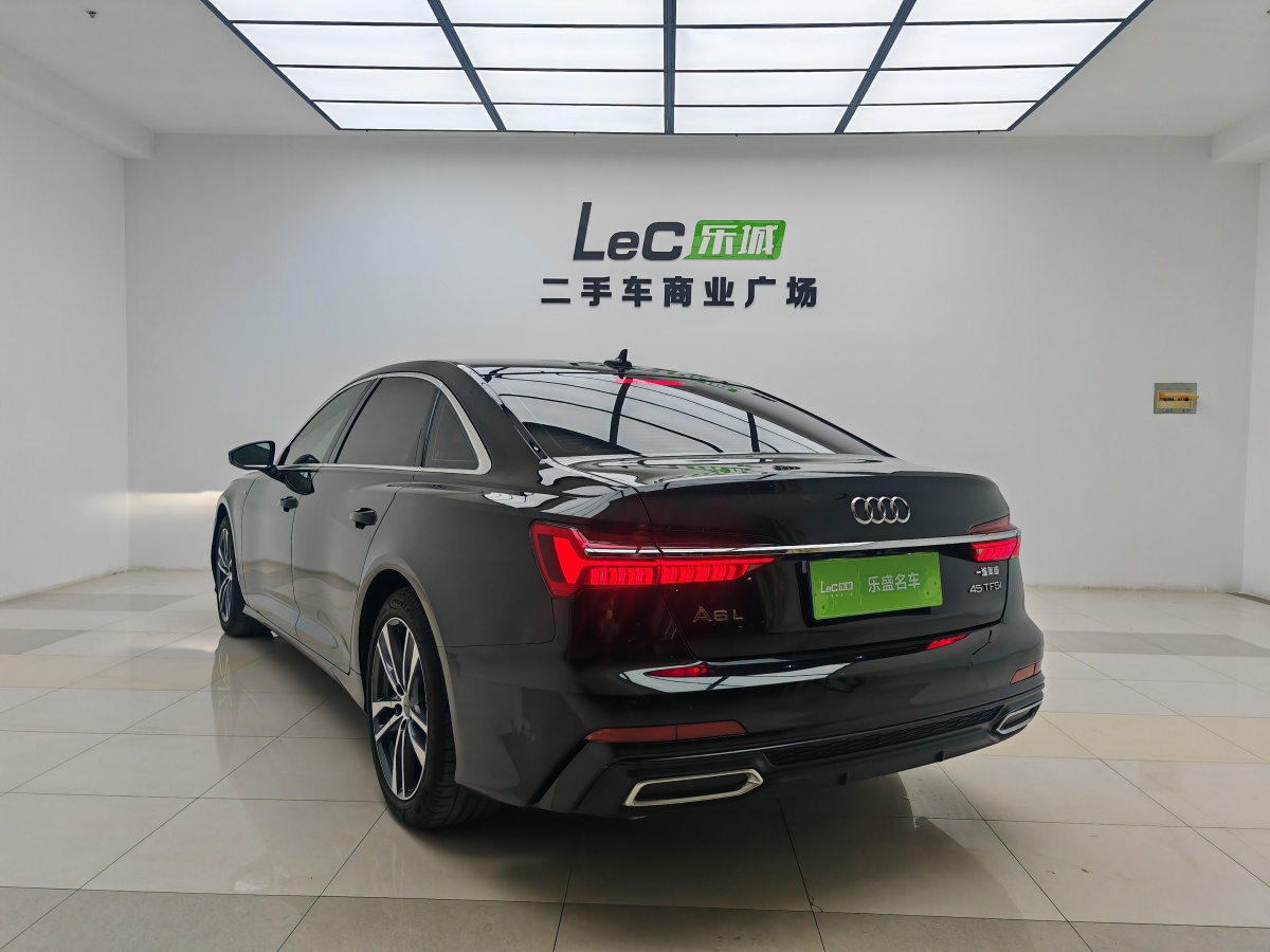 奧迪 奧迪A6L  2019款 45 TFSI 臻選動感型圖片