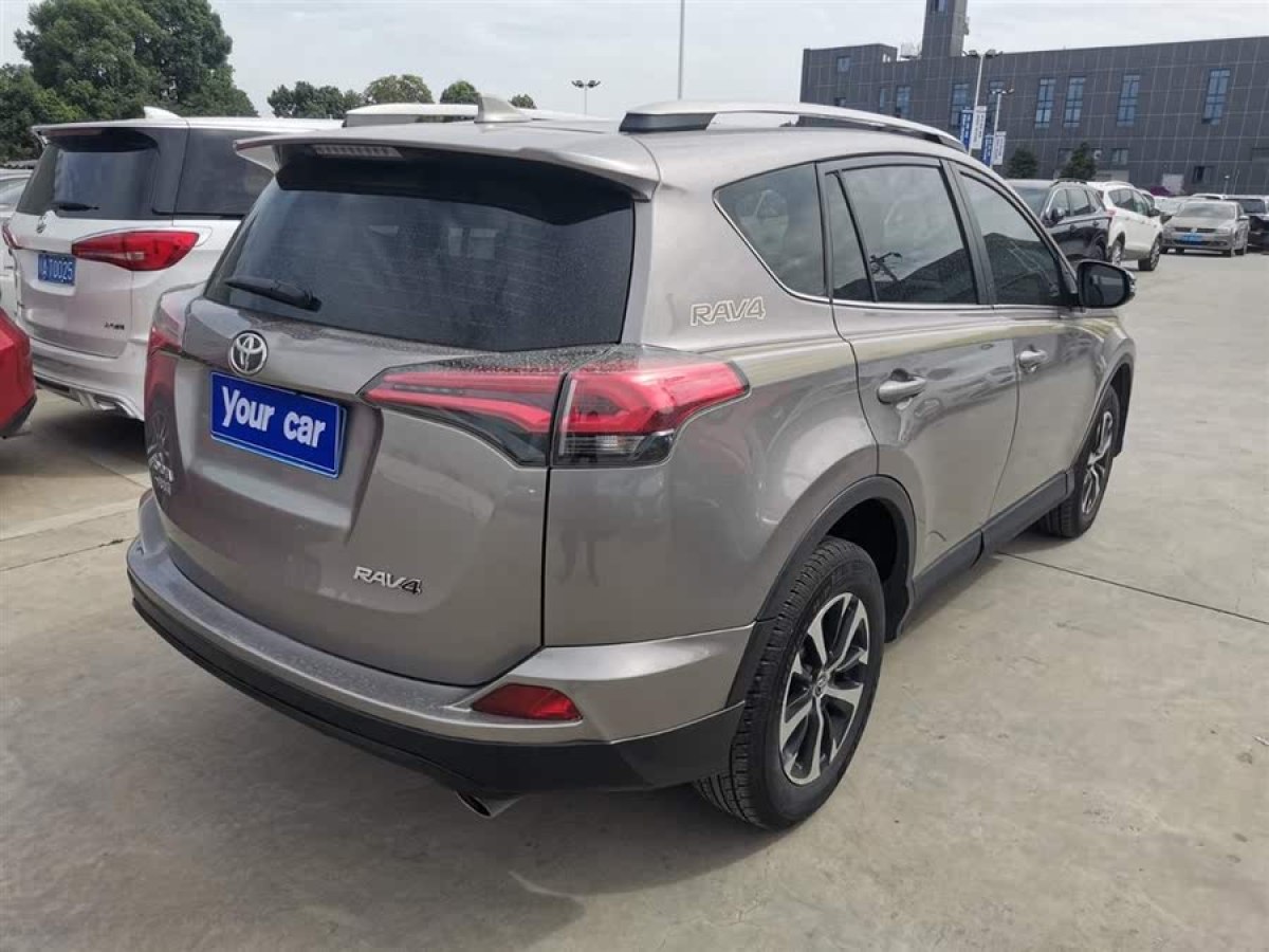 豐田 RAV4榮放  2019款 2.0L CVT兩驅(qū)先鋒版 國(guó)VI圖片