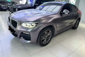 宝马X4 宝马 xDrive25i M运动套装