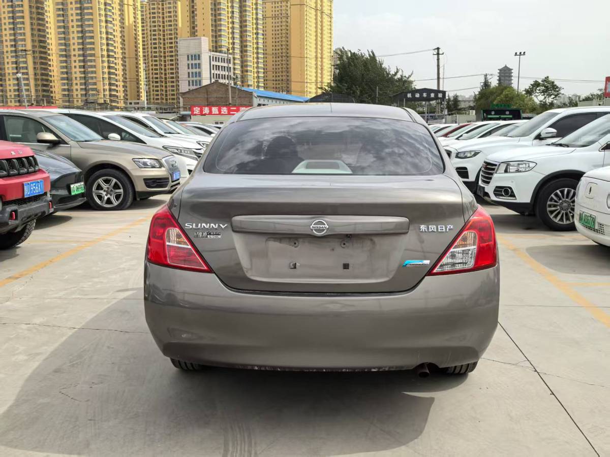 日產(chǎn) 陽光  2011款 1.5XE CVT舒適版圖片