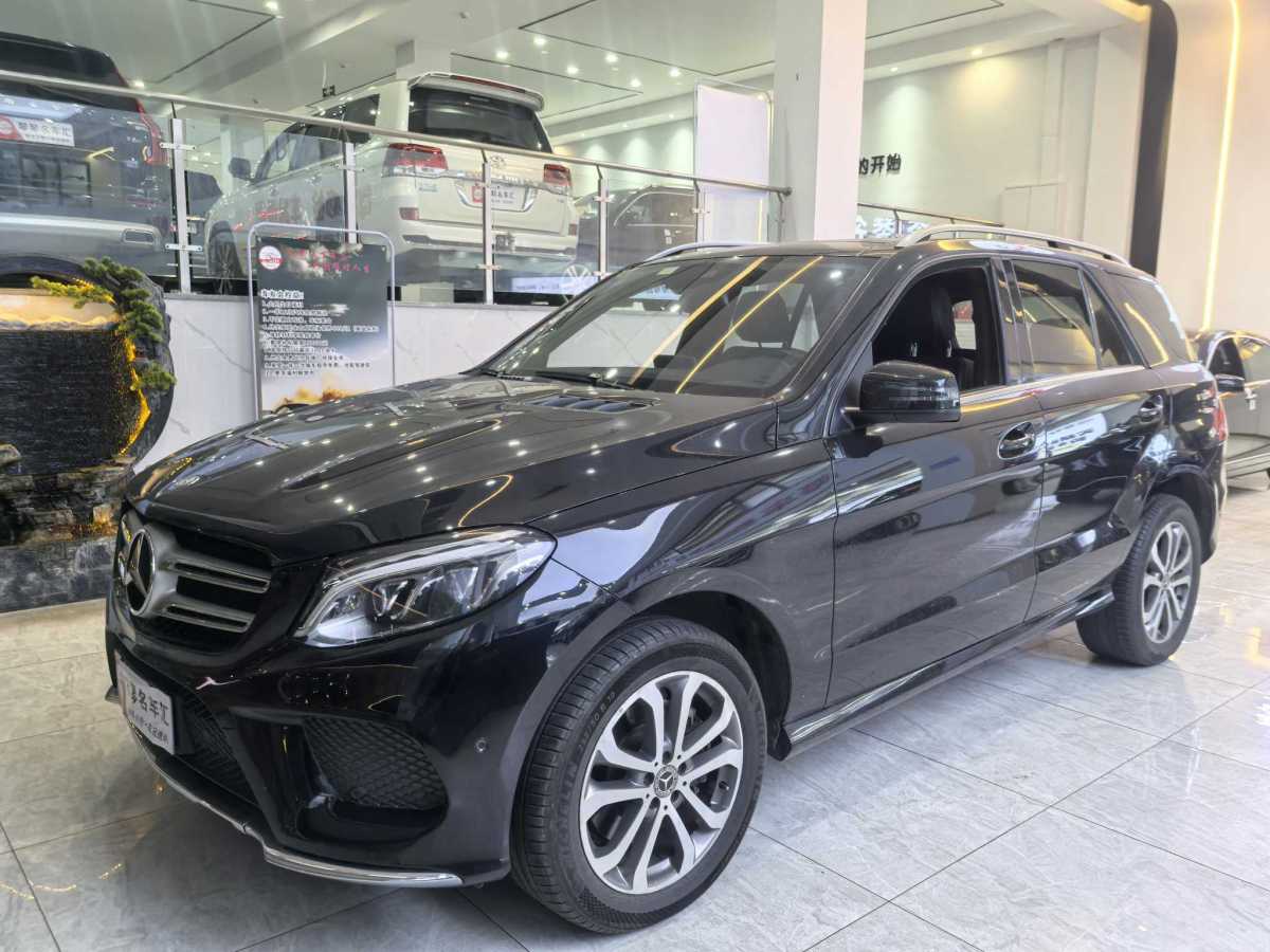 奔馳 奔馳GLE  2016款 GLE 320 4MATIC 動(dòng)感型圖片