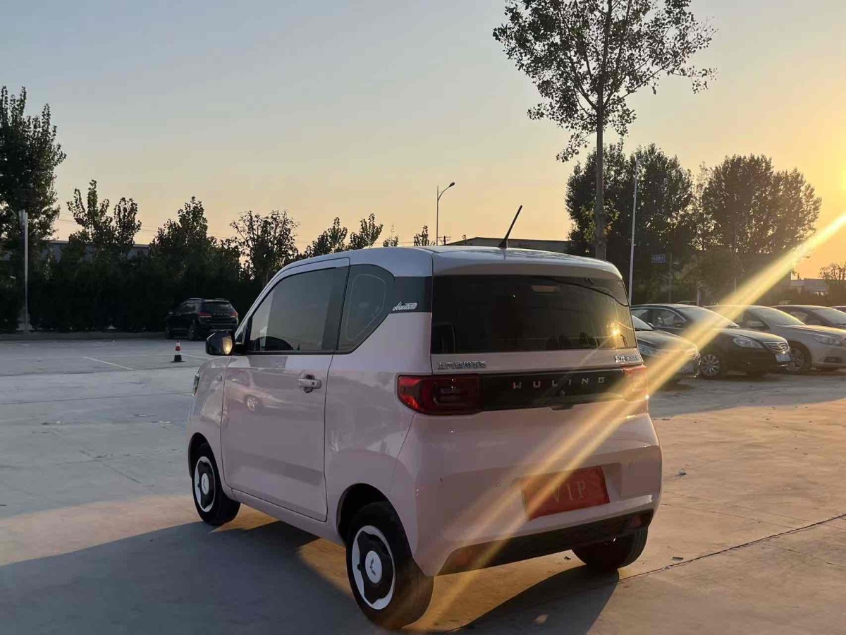 五菱 宏光MINIEV  2021款 馬卡龍時(shí)尚款 磷酸鐵鋰圖片
