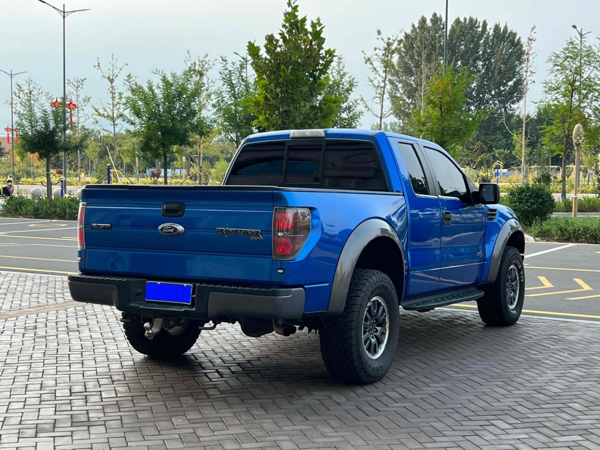 福特 F-150  2011款 6.2L SVT Raptor SuperCrew圖片