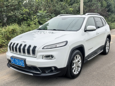 2018年6月 Jeep 自由光 2.0L 优越版图片