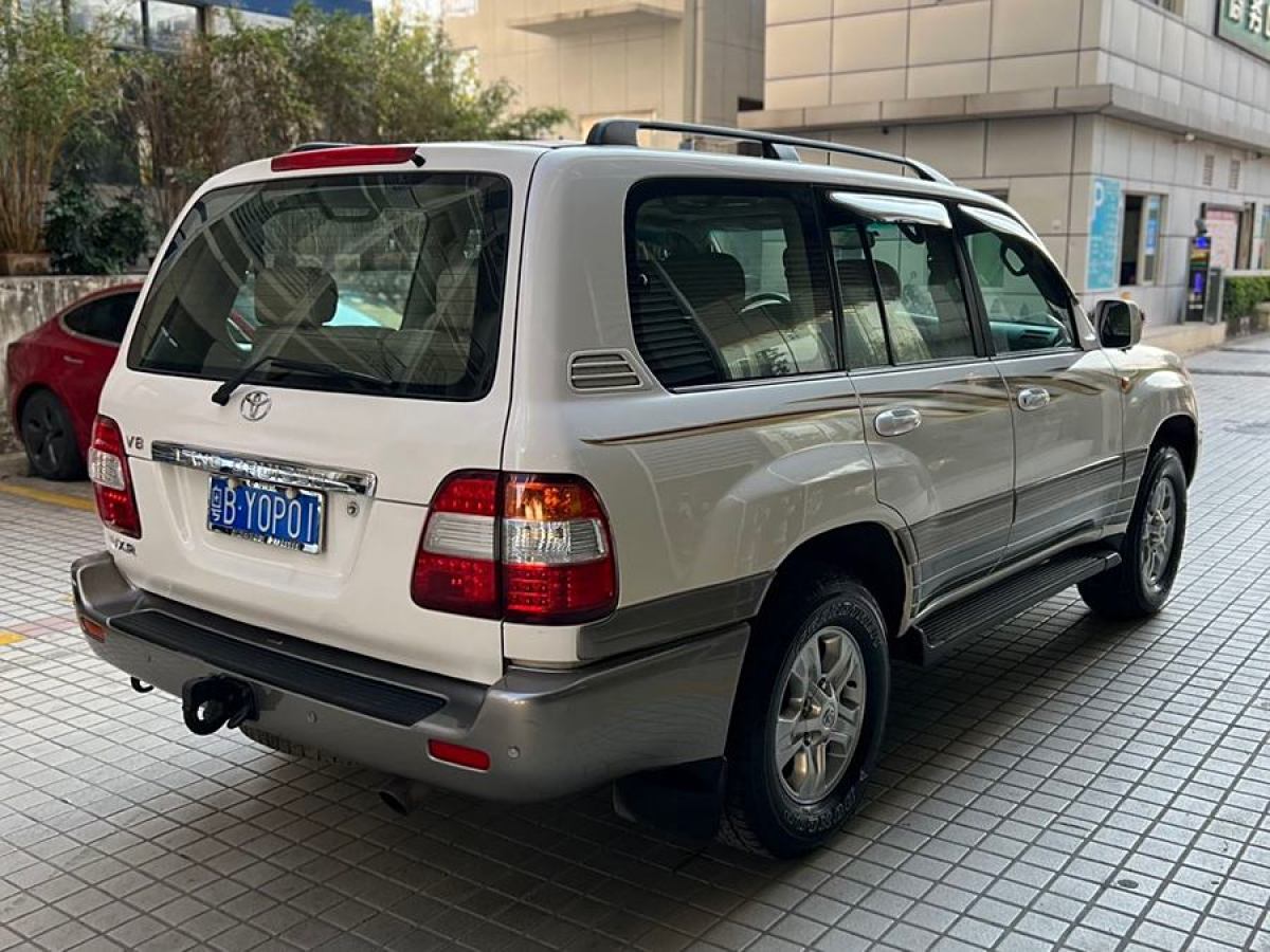 豐田 蘭德酷路澤  2005款 4.7L 自動(dòng)VX-R豪華DVD版圖片