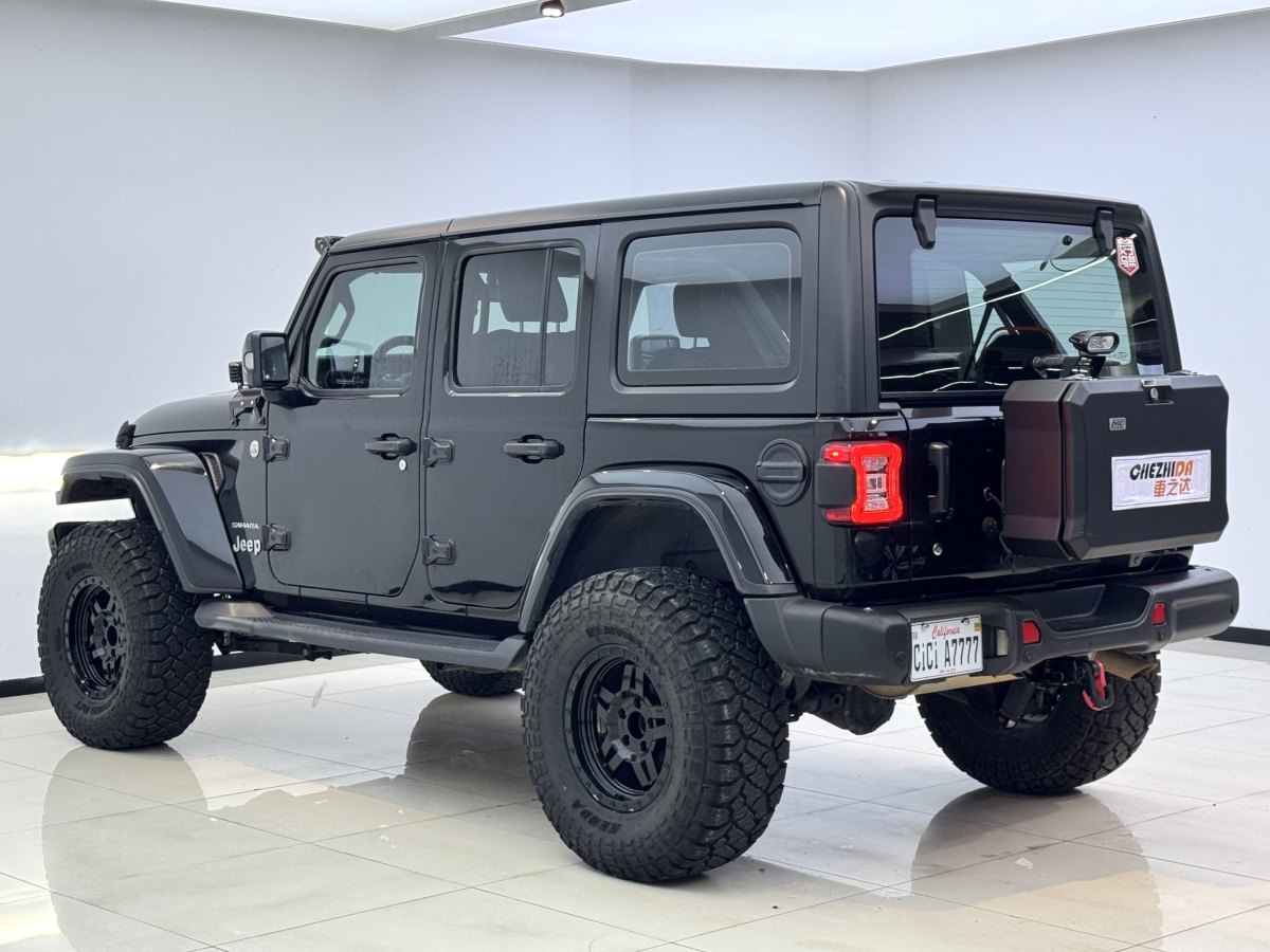 Jeep 牧馬人  2019款 2.0T Sahara 四門版 國VI圖片