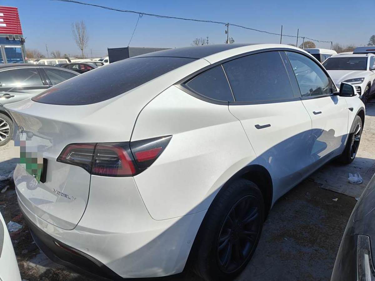 特斯拉 Model Y  2024款 長續(xù)航全輪驅(qū)動版圖片