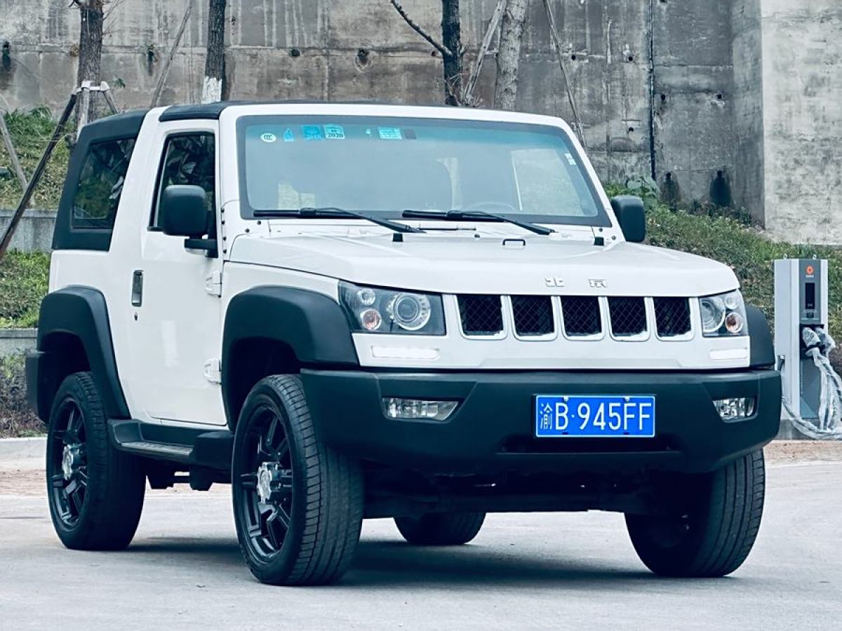 北京 BJ40  2014款 2.4L 手動拓疆版圖片