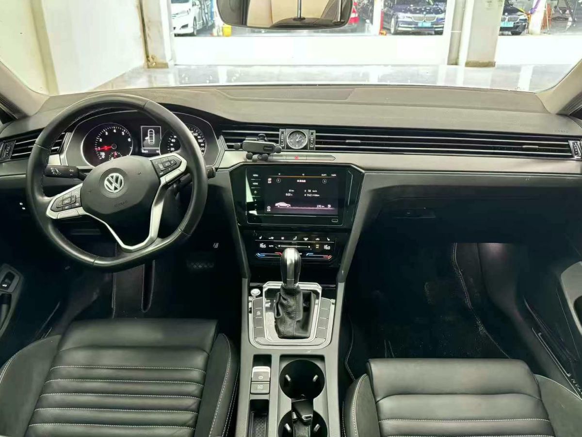大眾 邁騰  2020款 280TSI DSG 領(lǐng)先型圖片