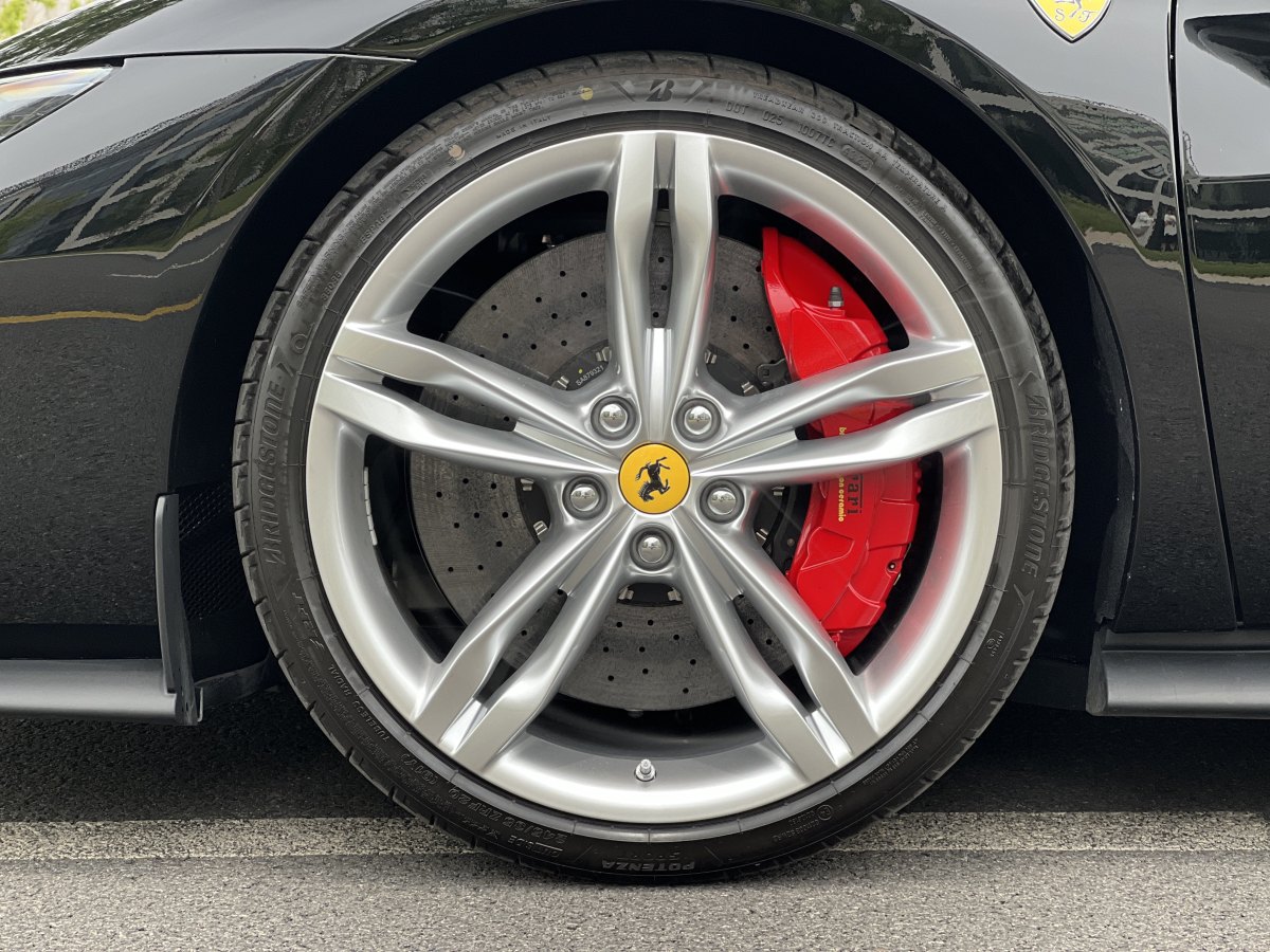 法拉利 法拉利296 GTB  2022款 3.0T V6 GTS圖片