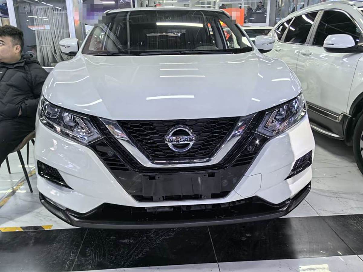 日產(chǎn) 逍客  2019款  2.0L CVT智享版圖片