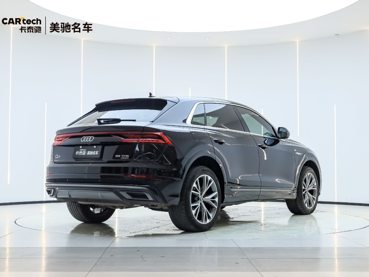 2023年4月奧迪 奧迪Q8  2022款 55 TFSI 臻選動感型