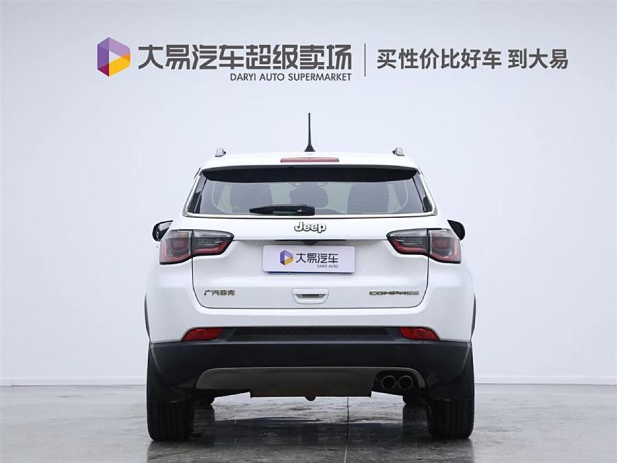 2020年9月Jeep 指南者  2020款 220T 自動領(lǐng)先版