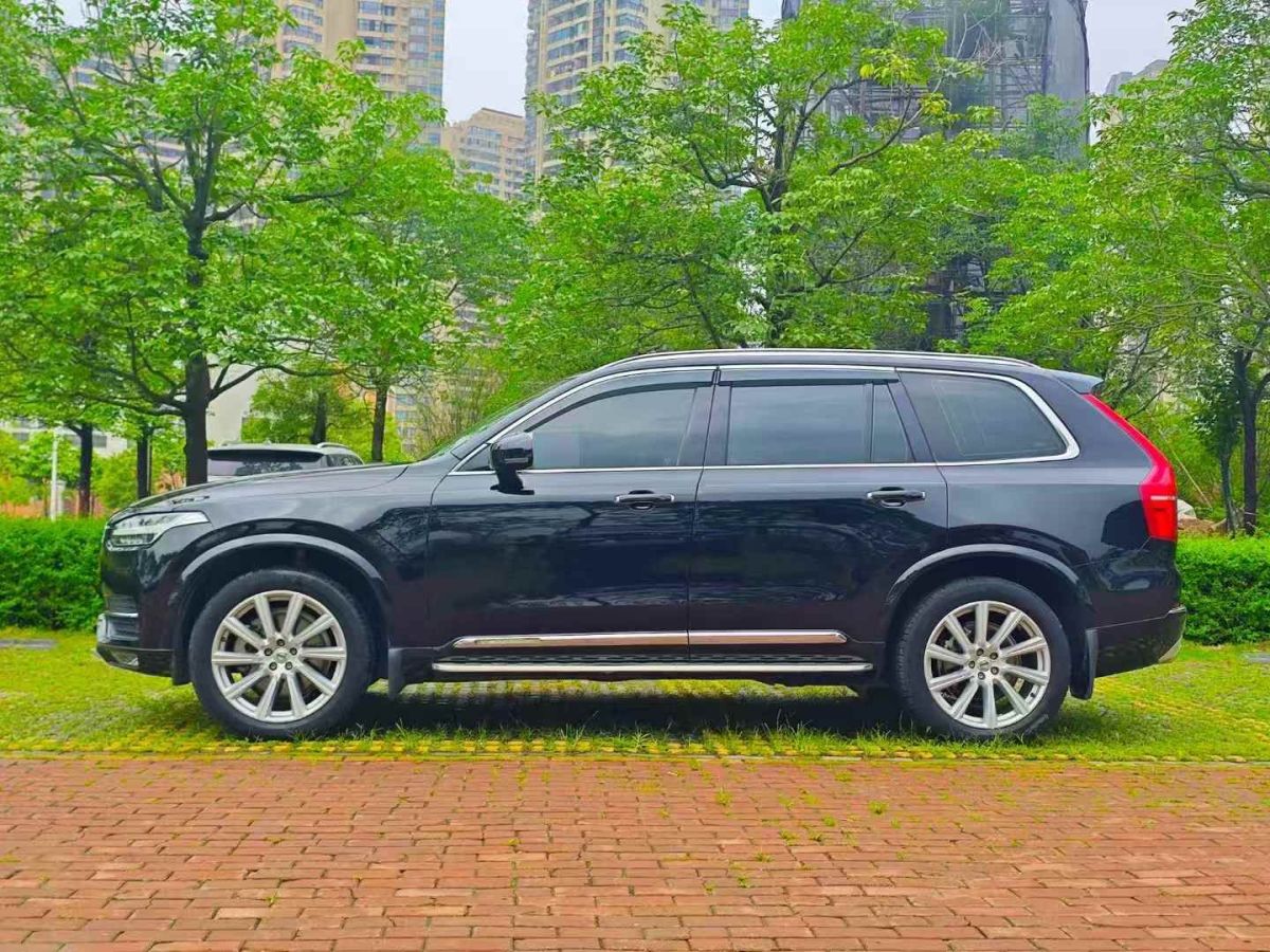 沃爾沃 XC90  2019款  T5 智逸版 7座 國(guó)VI圖片