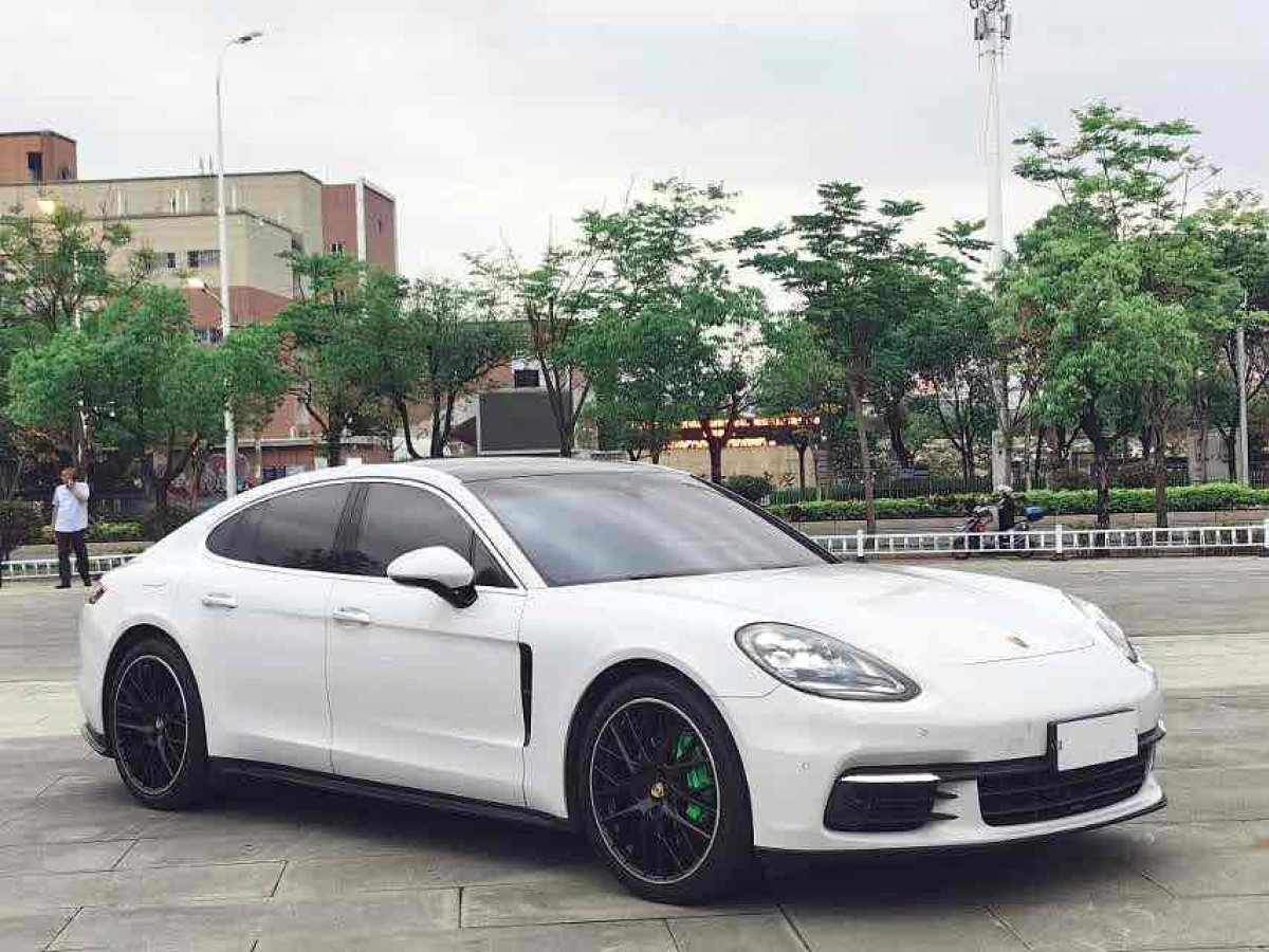 2017年3月保時捷 Panamera  2017款 Panamera 4S 2.9T