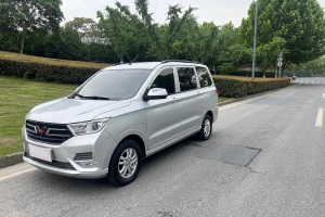 五菱宏光 五菱 1.5L S標(biāo)準(zhǔn)型L2B