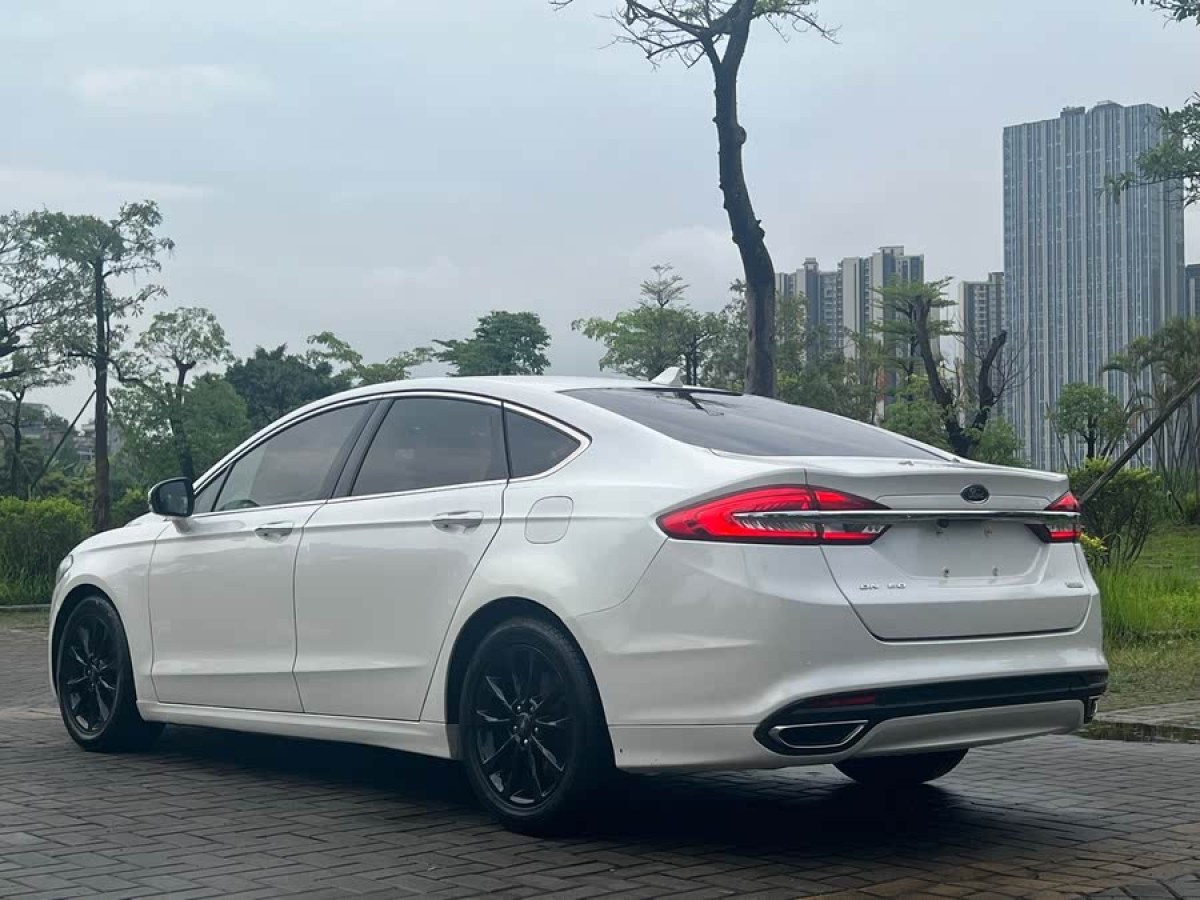 福特 蒙迪歐  2017款 改款 EcoBoost 180 時(shí)尚型圖片