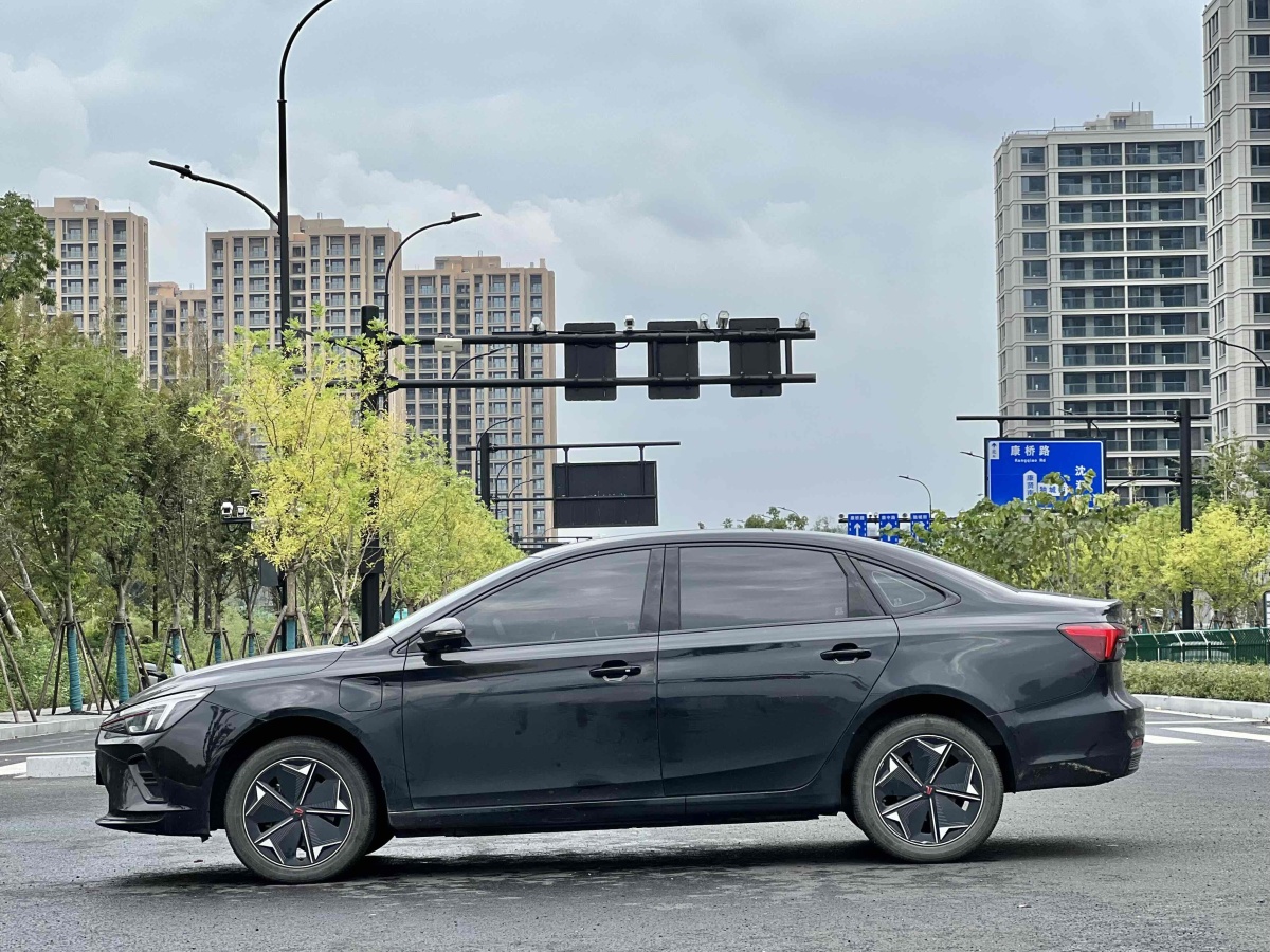 R汽車 R汽車 ER6  2021款 新動(dòng)版 620km 智享版圖片