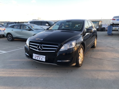 2015年9月 奔驰 奔驰R级(进口) R 320 4MATIC 商务型图片