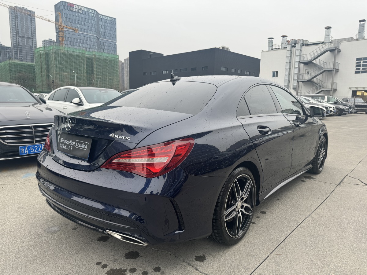 2017年6月奔馳 奔馳CLA級  2016款 改款 CLA 220 4MATIC