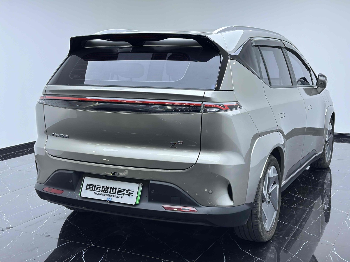 2022年10月合創(chuàng) 合創(chuàng)Z03  2022款 510km 潮智版 135kW 64.23kWh