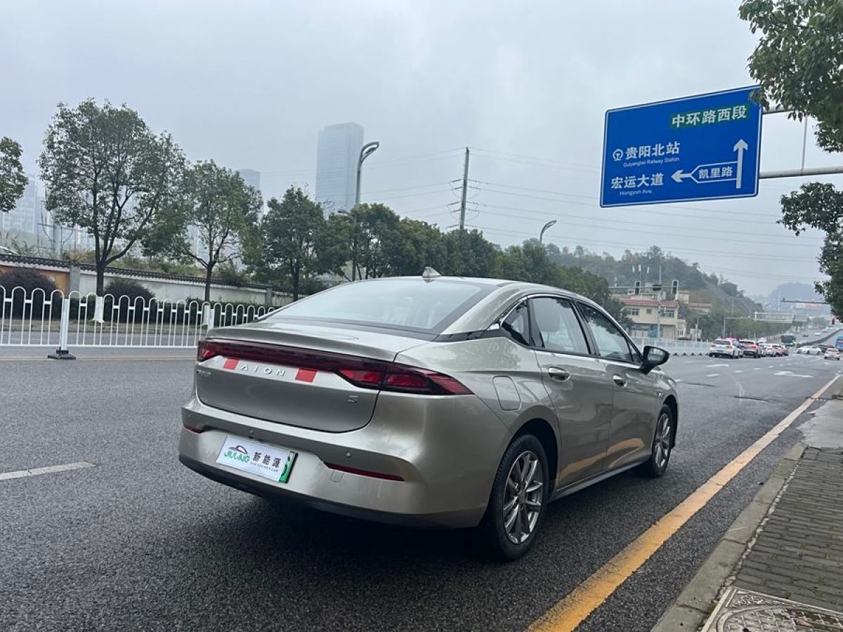 埃安 AION S  2023款 炫 580 55.2kWh 磷酸鐵鋰圖片