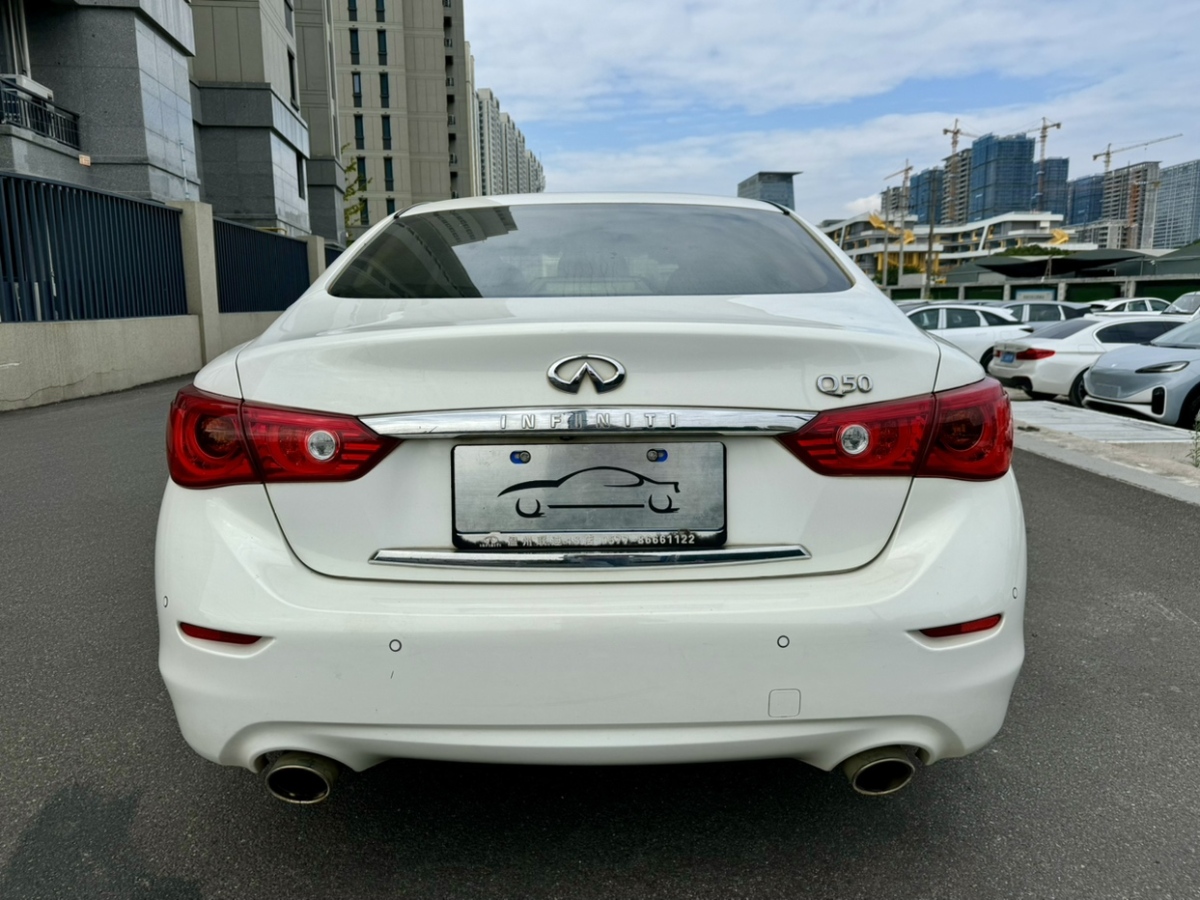 英菲尼迪 Q50  2014款 2.0T 舒適版圖片