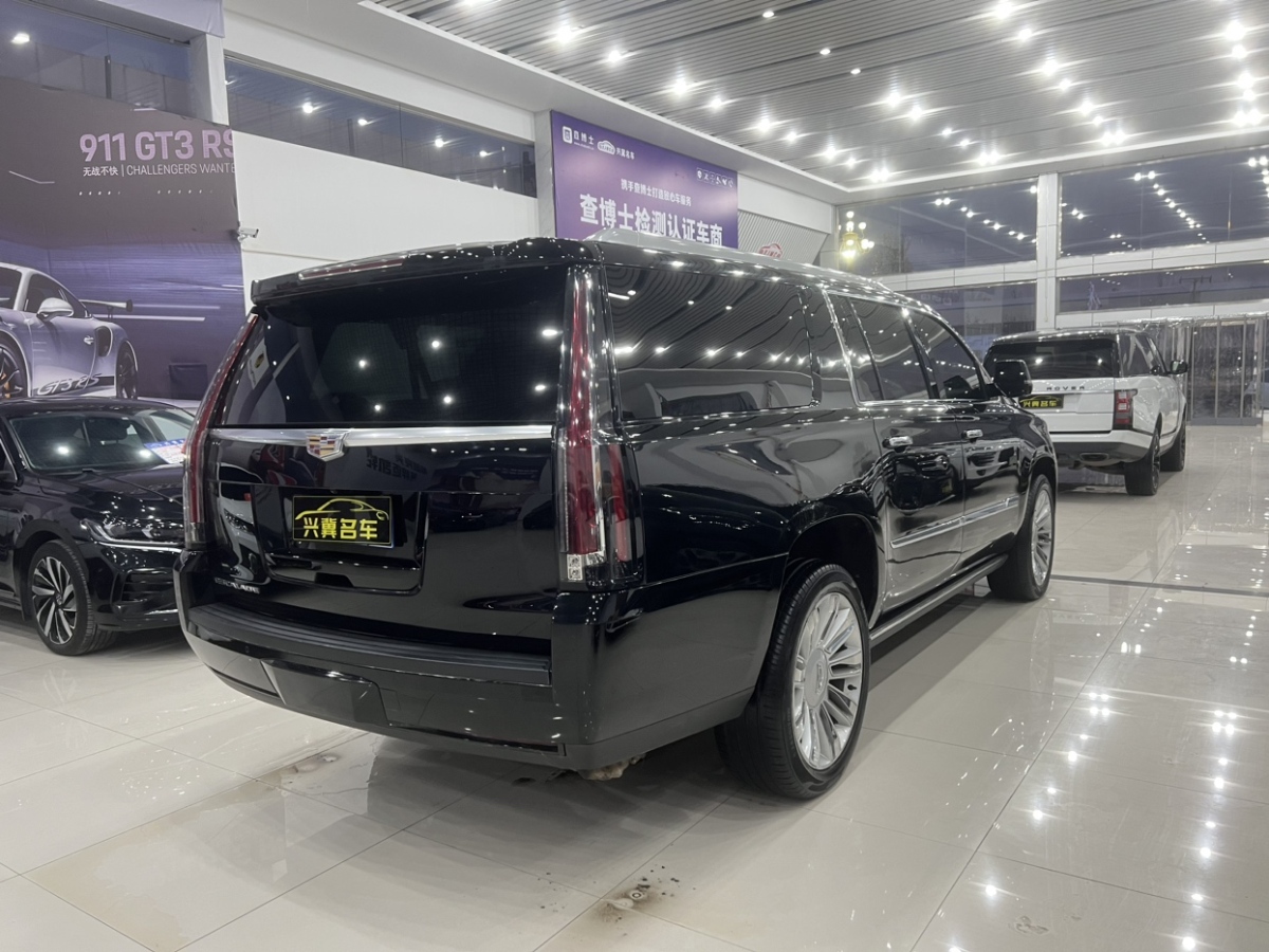 凯迪拉克 凯雷德ESCALADE  2017款 6.2L ESV铂金版加长型图片