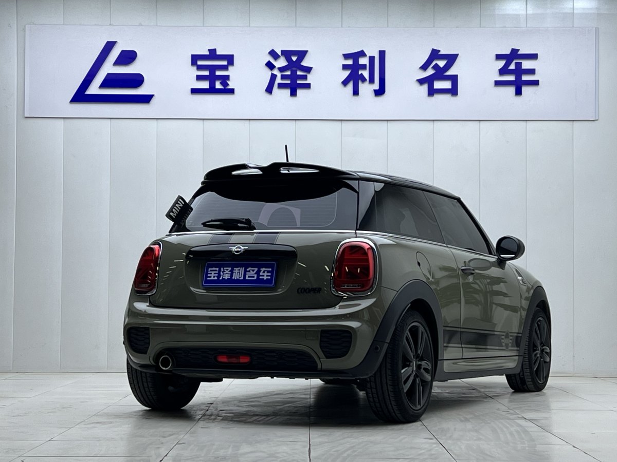 MINI CLUBMAN  2018款 1.5T COOPER 賽車手圖片