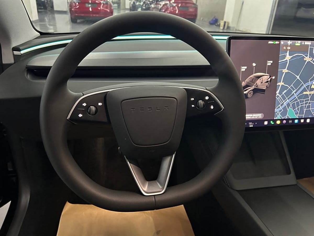 特斯拉 Model Y  2023款 后輪驅(qū)動(dòng)版圖片